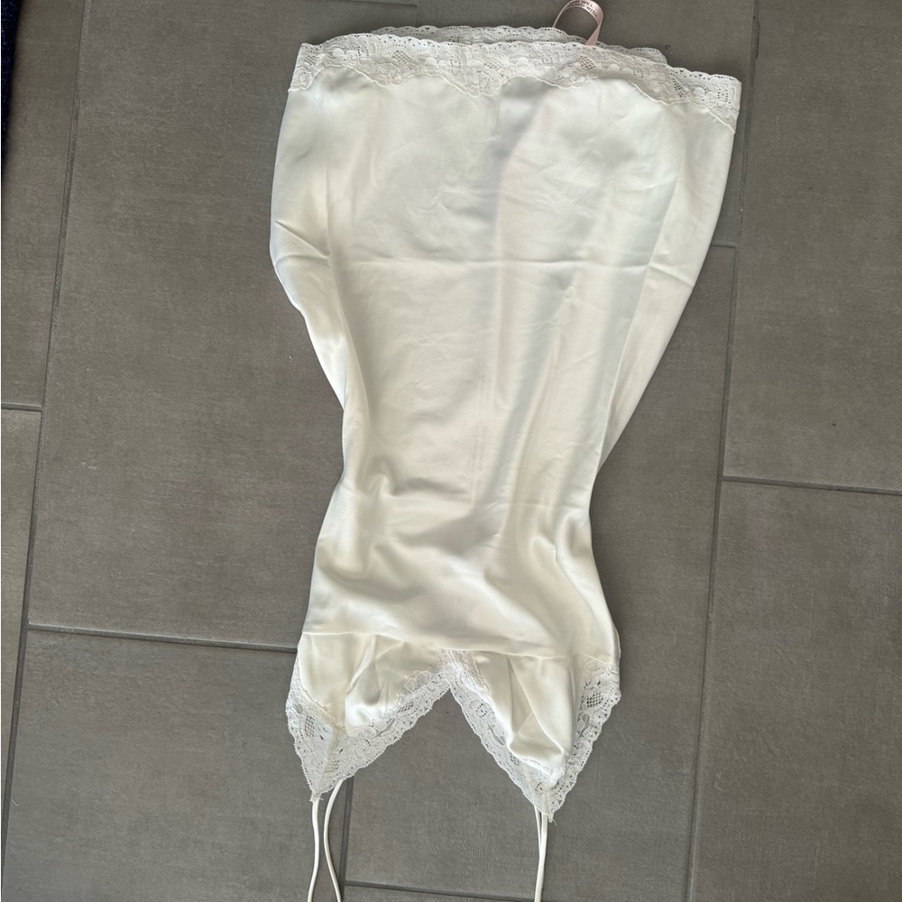 House of CB Elegant Cream Lace Mini Dress